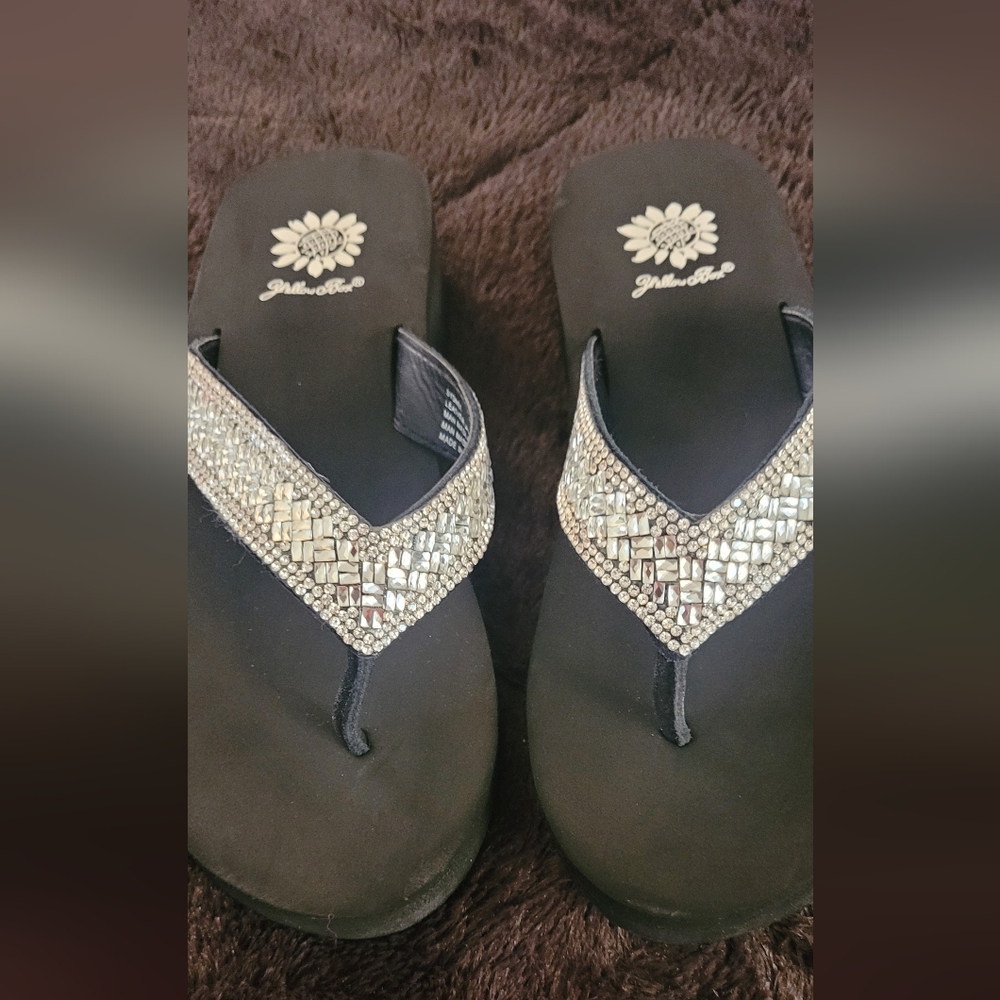 Women's Black Sandals